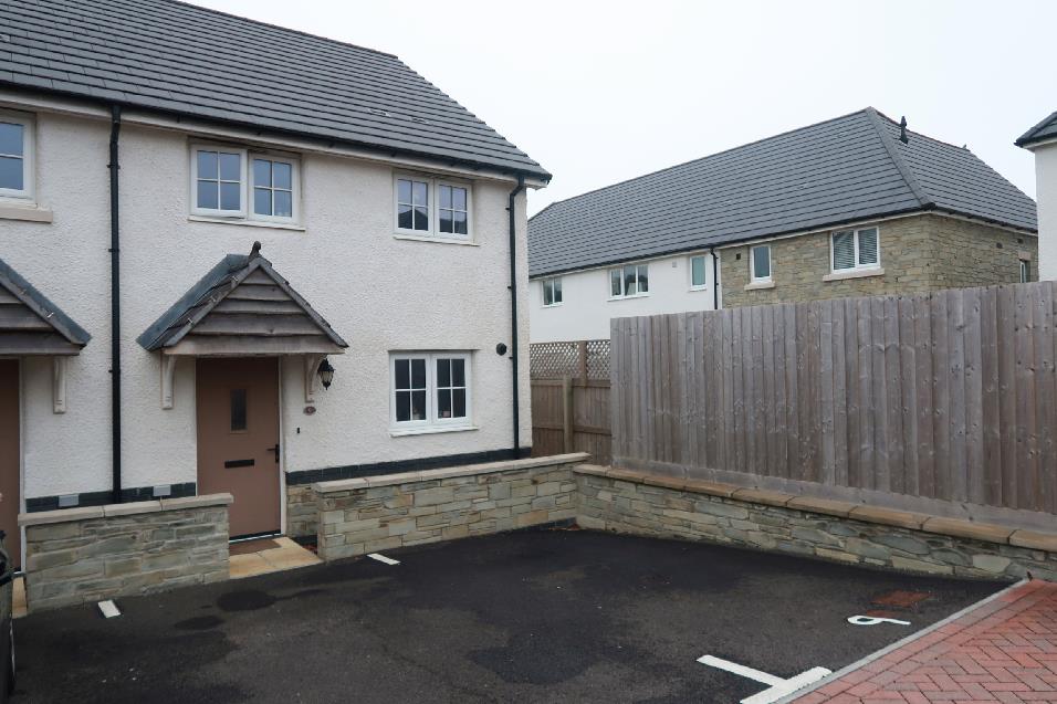 9 Stone Way, Pool, Redruth Cornwall homes for sale